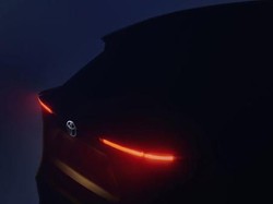 Toyota Yaris Versi SUV Meluncur Bulan Depan