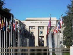 Mumpung di Jenewa, Singgah di Kantor PBB, Ah!