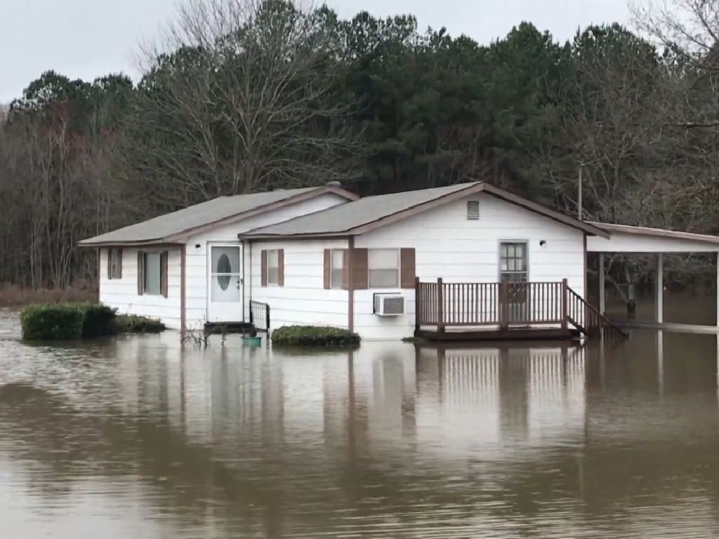 Video Ratusan Rumah di Amerika Serikat Terendam Banjir Video Ratusan Rumah di Amerika Serikat Terendam Banjir