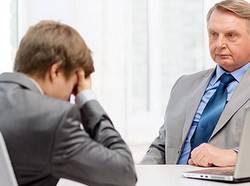 Sedih! Karyawan Penyandang Disabilitas Ini Dipecat Karena Makan Buah Pir