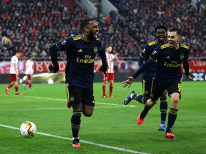 Lebih Pede Lagi, Lacazette! Lebih Pede Lagi, Lacazette!