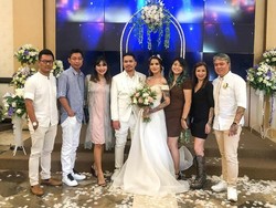 Gaun dan Makeup Sederhana Sheila Marcia Saat Menikah Kedua Kali di Bali