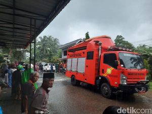 Update Terkini Siswa SMPN 1 Turi Hanyut, Basarnas: 6 Tewas-4 Hilang Update Terkini Siswa SMPN 1 Turi Hanyut, Basarnas: 6 Tewas-4 Hilang