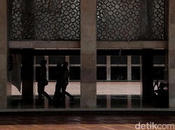 Kemenag Sayangkan Camat Dipolisikan Gegara Bubarkan Jumatan Saat Pandemi