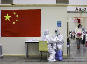 Uang Tunai Dibatasi Cegah Penyebaran Corona