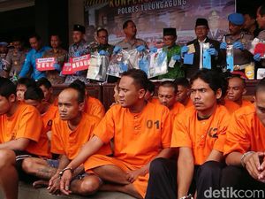 40 Budak Narkoba di Tulungagung Diringkus, Enam di Antaranya Residivis 40 Budak Narkoba di Tulungagung Diringkus, Enam di Antaranya Residivis