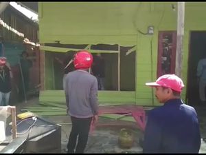 Gegara Sengketa Lahan, Rumah di Kendari Diamuk Masa