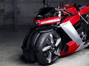 Motor Garang Roda Empat Ini Menyelundupkan Mesin 1.000 cc Yamaha R1 Motor Garang Roda Empat Ini Menyelundupkan Mesin 1.000 cc Yamaha R1