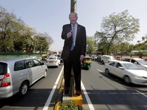 Di India, Figura Trump Mejeng Dimana-mana