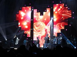 Yovie & Arsy Ajak Penonton Nyanyikan Lagu Kebangsaan Patah Hati