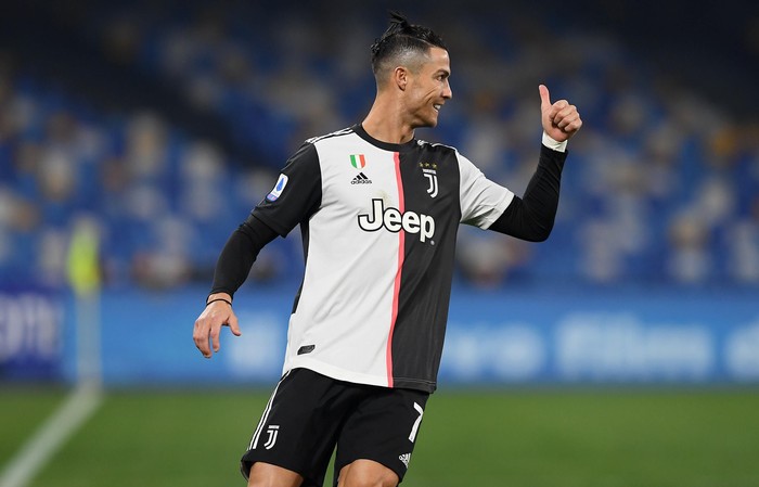 NAPLES, ITALY - JANUARY 26: Cristiano Ronaldo of Juventus during the Serie A match between SSC Napoli and  Juventus at Stadio San Paolo on January 26, 2020 in Naples, Italy. (Photo by Francesco Pecoraro/Getty Images)