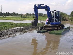 Banjir Tak Surut Selama Sebulan di Sidoarjo, Ini Upaya Mengatasinya