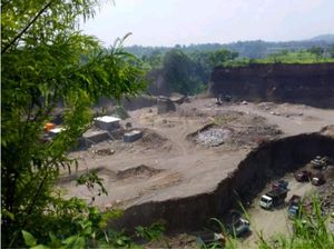 Video 2 Kelompok Warga di Sidrap Nyaris Bentrok Gegara Tambang Pasir