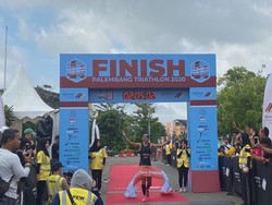 Palembang Triathlon 2020: Jauhari Johan Juara di Kampung Halaman
