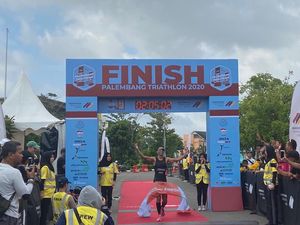 Palembang Triathlon 2020: Jauhari Johan Juara di Kampung Halaman Palembang Triathlon 2020: Jauhari Johan Juara di Kampung Halaman
