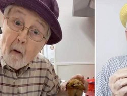 Lucu! Kakek 81 Tahun Ini Main TikTok Sambil Masak