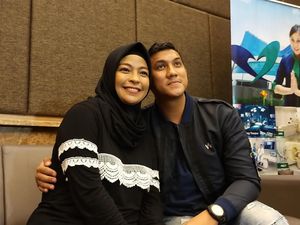 Kondisinya Membaik, Bayi Tantri dan Arda Sudah Mau Menyusui Kondisinya Membaik, Bayi Tantri dan Arda Sudah Mau Menyusui