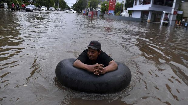 Kopi Pagi dan Cerita Pengungsi Banjir Jakarta