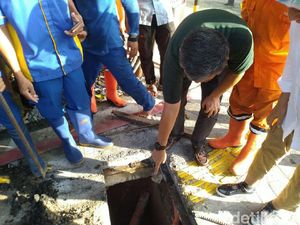 Ketua DPRD DKI: Masih Hujan Lokal Aja Banjir