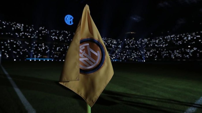 MILAN, ITALY - JANUARY 11:  A general view inside the stadium prior to the Serie A match between FC Internazionale and Atalanta BC at Stadio Giuseppe Meazza on January 11, 2020 in Milan, Italy.  (Photo by Emilio Andreoli/Getty Images)