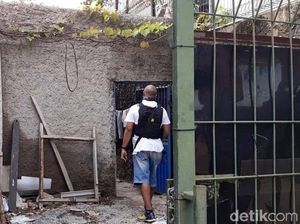 Saksi Mata: Rumah di Bandung Produksi Jutaan Pil Narkoba Saksi Mata: Rumah di Bandung Produksi Jutaan Pil Narkoba