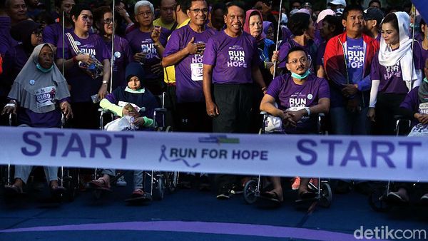 Menpora Ikuti Run For Hope