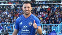 Peluncuran jersey digelar di Stadion Kanjuruhan, Kepanjen, Kabupaten Malang, Minggu (23/2/2020).