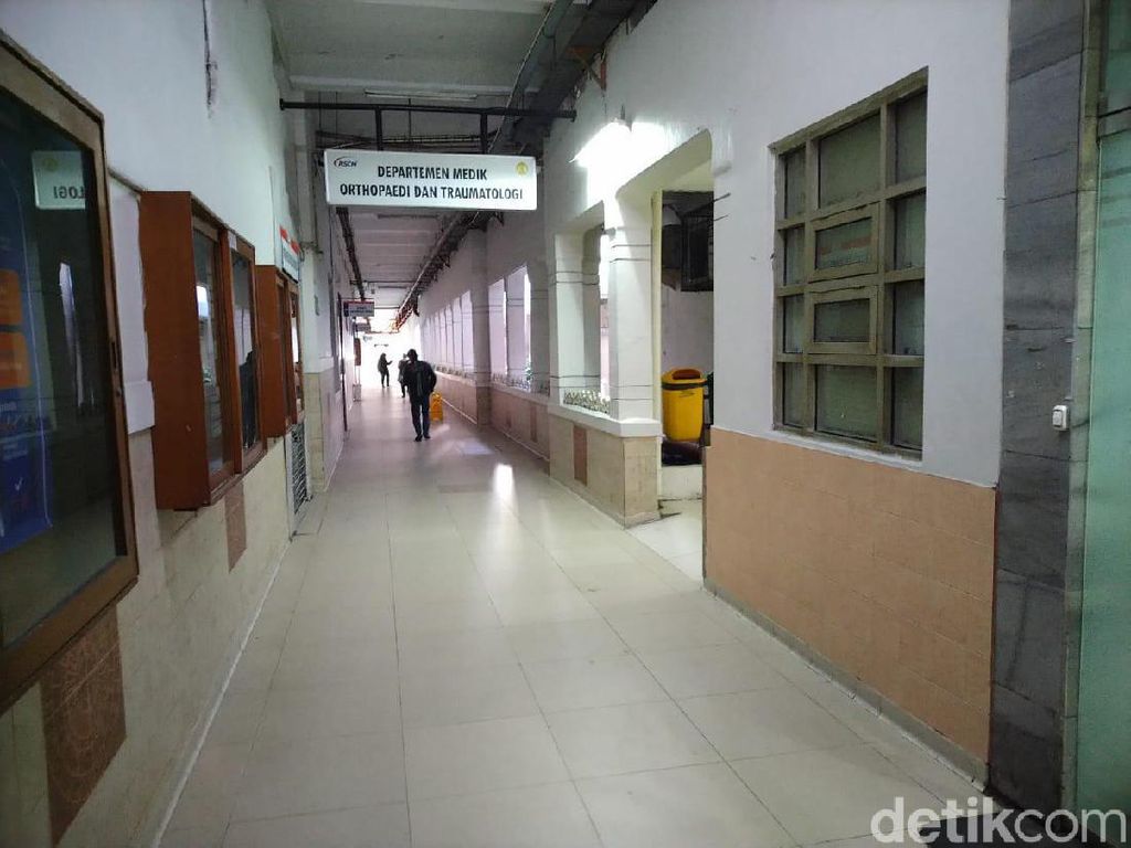 Pentingnya Alat Radioterapi yang Terendam di RSCM Bagi Pengidap Kanker Pentingnya Alat Radioterapi yang Terendam di RSCM Bagi Pengidap Kanker