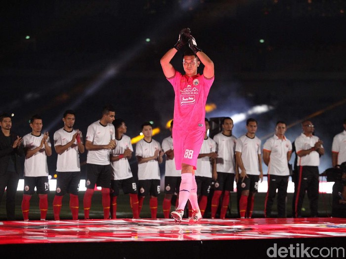 Persija Jakarta menggelar launching team di Stadion GBK, Jakarta, Minggu (23/2/2020). Seluruh punggawa team diperkenalkan.