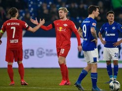Pecundangi Schalke 5-0, Leipzig Geser Dortmund di Klasemen Liga Jerman