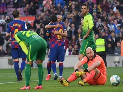 Braithwaite Tak Akan Cuci Jersey-nya Usai Dipeluk Messi