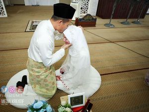 Viral Kisah Perjalanan Cinta Pria yang Nikahi Bule Italia, Mimpi Jadi Nyata Viral Kisah Perjalanan Cinta Pria yang Nikahi Bule Italia, Mimpi Jadi Nyata