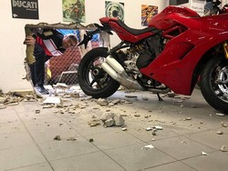Maling Nekat Bobol Tembok, Gasak Ducati Panigale Rp 2 Miliaran