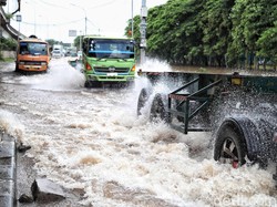 Terdampak Banjir, Begini Kondisi Tol Akses Tanjung Priok