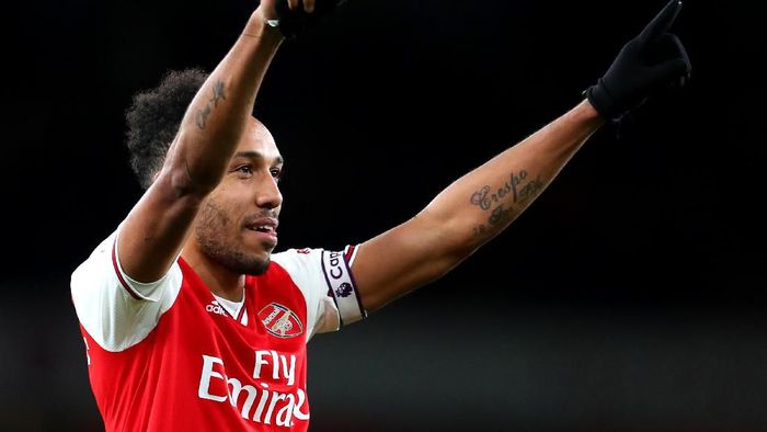 Pierre-Emerick Aubameyang LONDON, ENGLAND - FEBRUARY 23: Pierre-Emerick Aubameyang of Arsenal celebrates victory during the Premier League match between Arsenal FC and Everton FC at Emirates Stadium on February 23, 2020 in London, United Kingdom. (Photo by Catherine Ivill/Getty Images)
