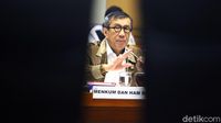 Menkumham Bersama Komisi III DPR Bahas RUU KUHP