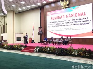 Jaksa Agung ke Kajati: Bina Kades Kelola Dana Desa, Jangan Langsung Dihukum