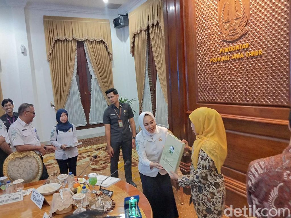 Pembangunan Surabaya di Wilayah Rawan Gempa Akan Dibatasi Pembangunan Surabaya di Wilayah Rawan Gempa Akan Dibatasi