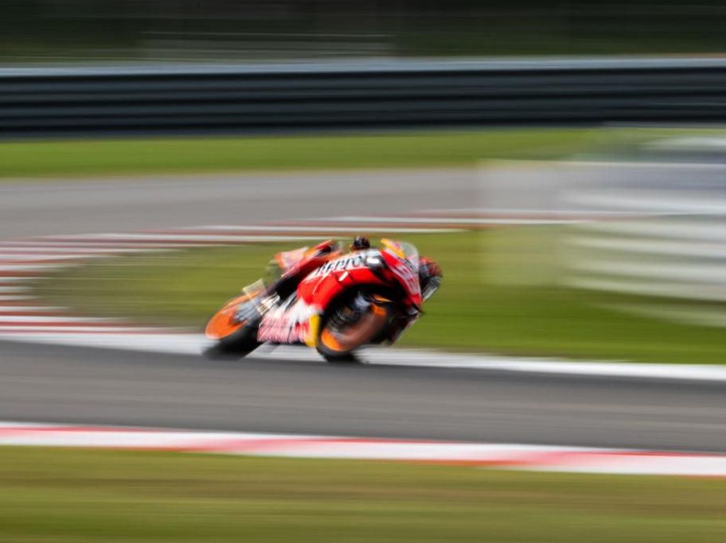 Marquez Khawatir dengan Performa Honda di Tes MotoGP Qatar Marquez Khawatir dengan Performa Honda di Tes MotoGP Qatar