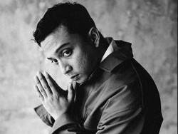 Sal Priadi dan Popularitas Lagu Dari Planet Lain