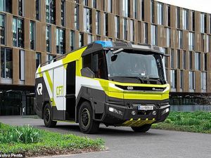 Seharga Rp 82,6 Miliar, Ini Mobil Listrik Pemadam Kebakaran yang Revolusioner