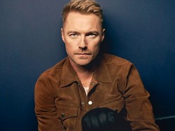 Usai Duet dengan BCL, Ronan Keating Keliru Posting Foto