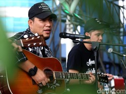 Lirik Lagu Penantian Armada, Lengkap dengan Chord Gitarnya