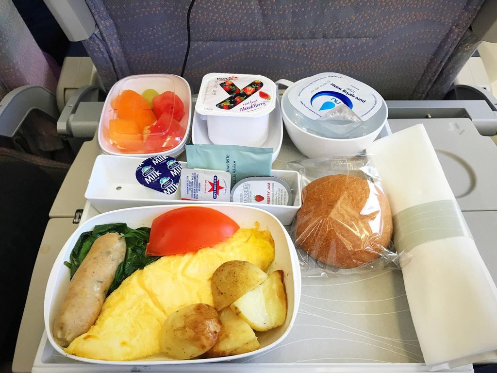 baki makanan di pesawat