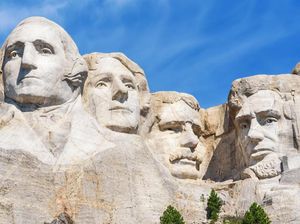10 Fakta Gunung Rushmore yang Perlu Kamu Tahu