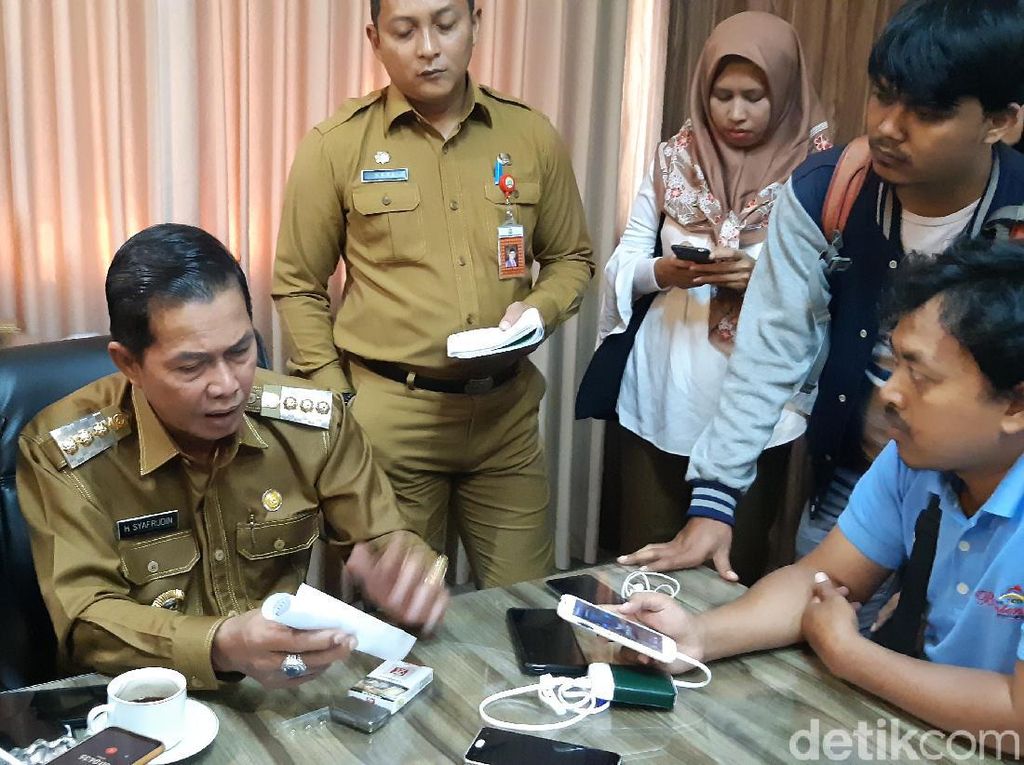 Walkot Serang Sebut 29 Ribu Warganya Belum Punya Jamban Walkot Serang Sebut 29 Ribu Warganya Belum Punya Jamban