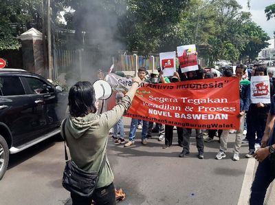 Gerakan Aktivis Indonesia Geruduk Kejagung Gerakan Aktivis Indonesia Geruduk Kejagung