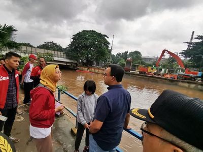 Potret Gubernur Anies Cek Penanganan Banjir Jakarta 23 Februari
