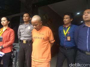 Modus Dukun Pemerkosa 2 Anak Tiri: Pamer Kapak dan Teror Layani Saya Modus Dukun Pemerkosa 2 Anak Tiri: Pamer Kapak dan Teror Layani Saya