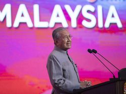Presiden UMNO Gugat Mahathir Mohamad Atas Pencemaran Nama Baik